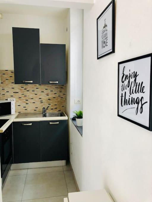 Beddy & Breakfast 2 - Il Cortino Appartement Cesano Maderno Buitenkant foto