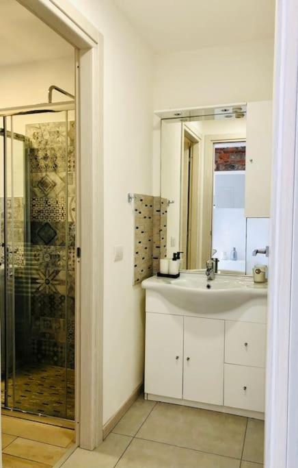 Beddy & Breakfast 2 - Il Cortino Appartement Cesano Maderno Buitenkant foto